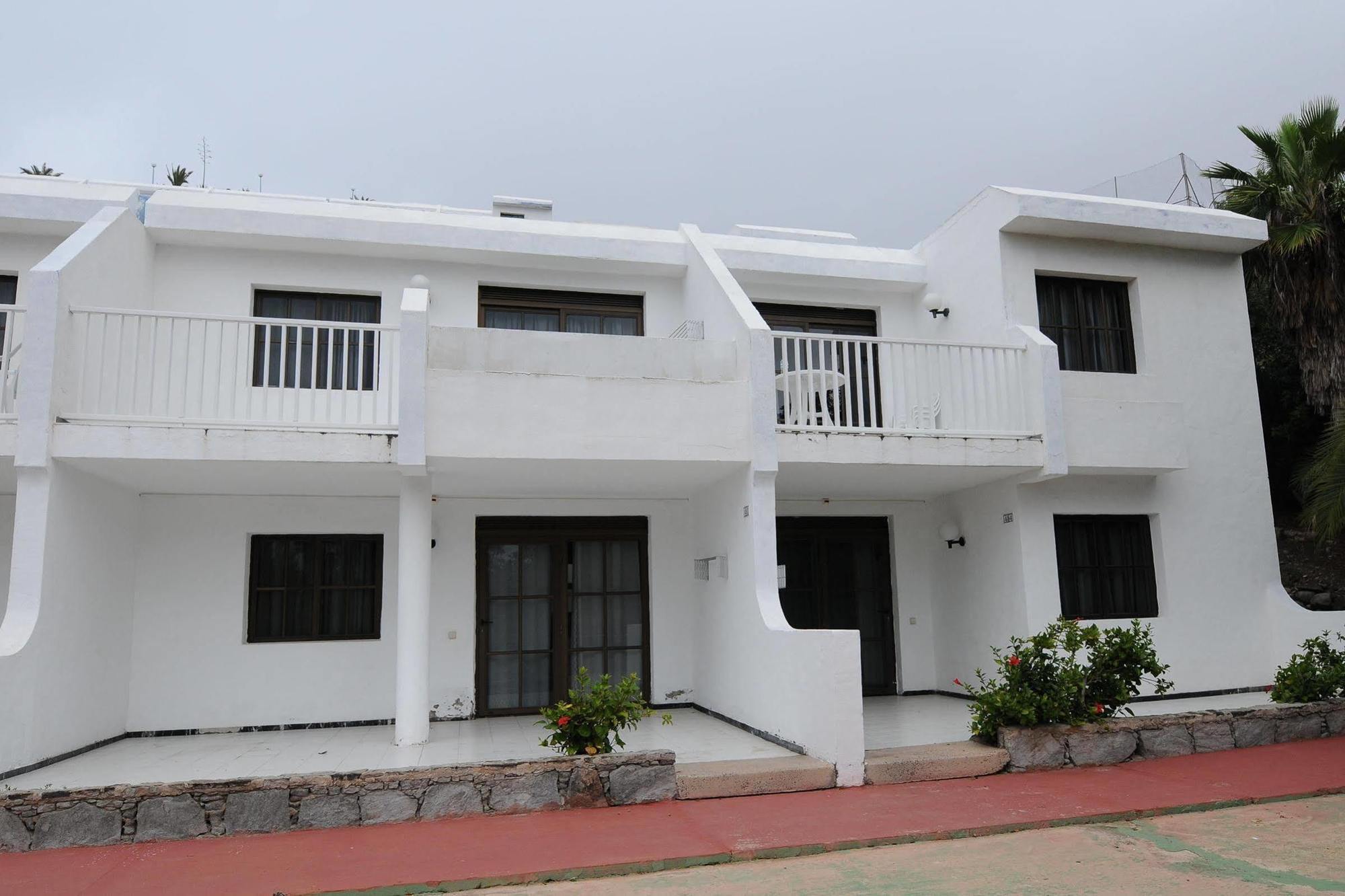 Apartamentos Blue Star Puerto Rico  Bagian luar foto