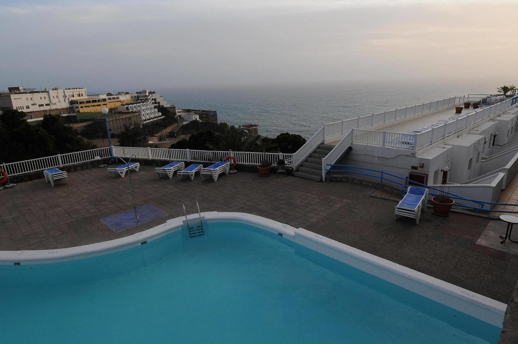 Apartamentos Blue Star Puerto Rico  Bagian luar foto